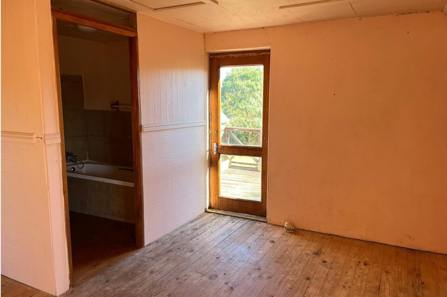 0 Bedroom Property for Sale in The Crags Western Cape